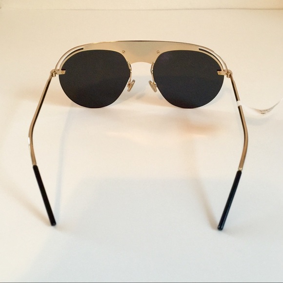 NWT DIOR RUNWAY BLACK ‘REVOLUTION’ SUNGLASSES - Picture 11 of 12